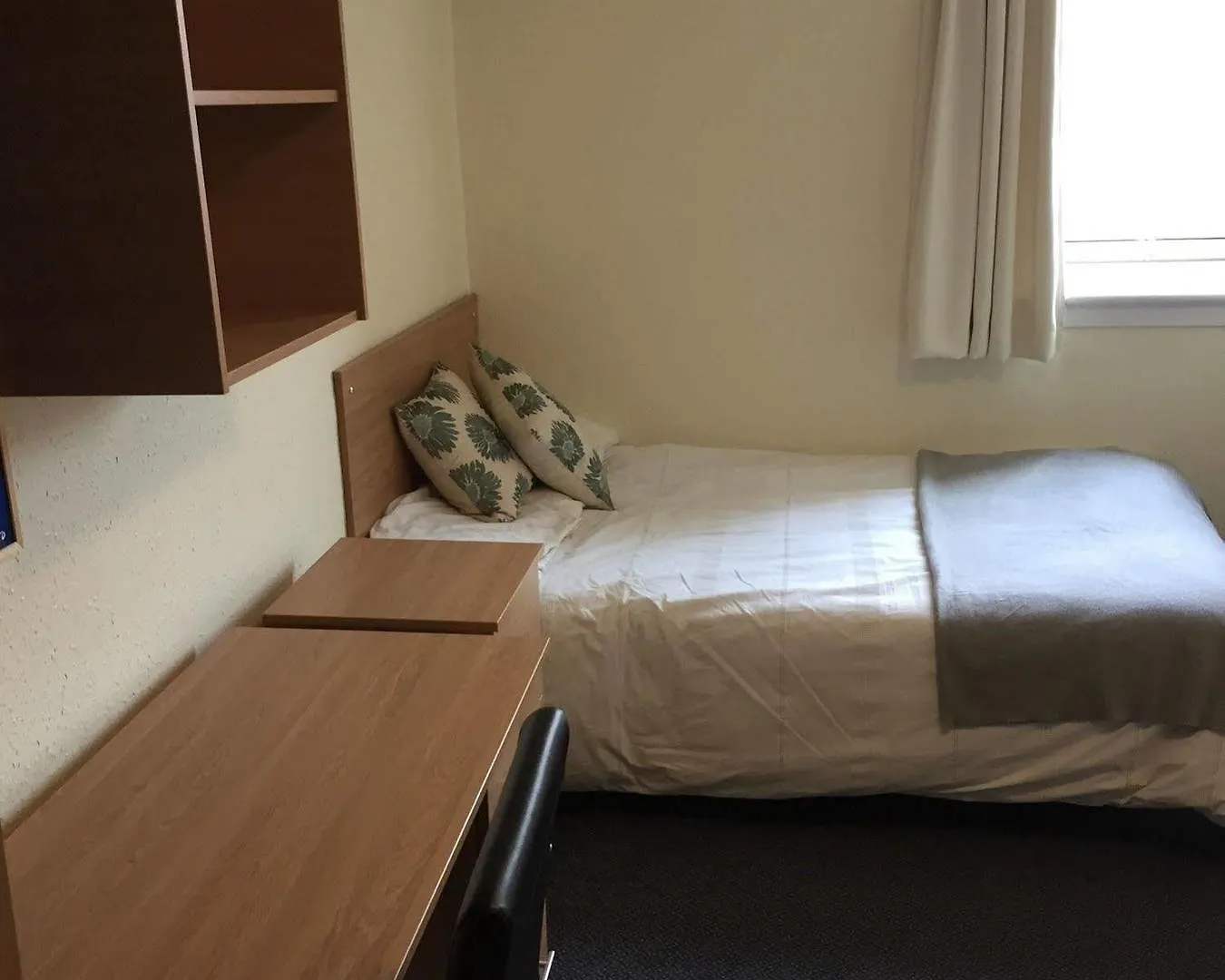 Destiny Student - Meadow Court Appartement Edinburgh